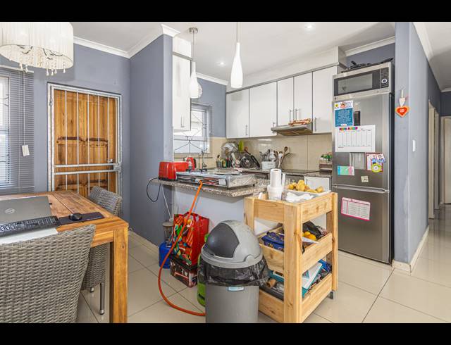 3 BEDROOM HOUSE FOR SALE IN PARKLANDS